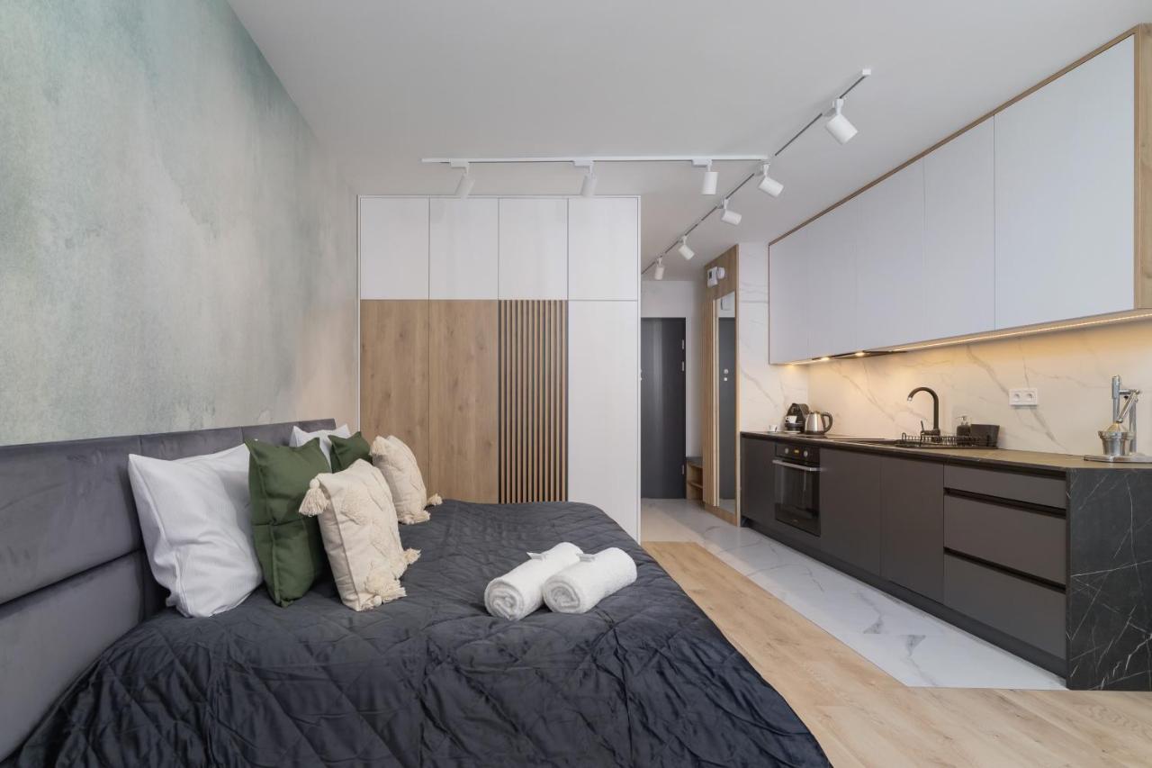 Deluxe Studio Cracow Arianska By Noclegi Renters Cracovie Extérieur photo