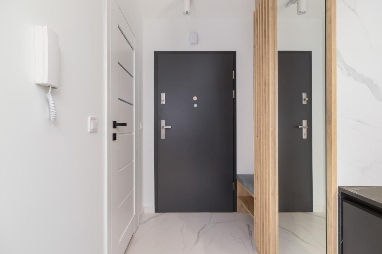 Deluxe Studio Cracow Arianska By Noclegi Renters Cracovie Extérieur photo