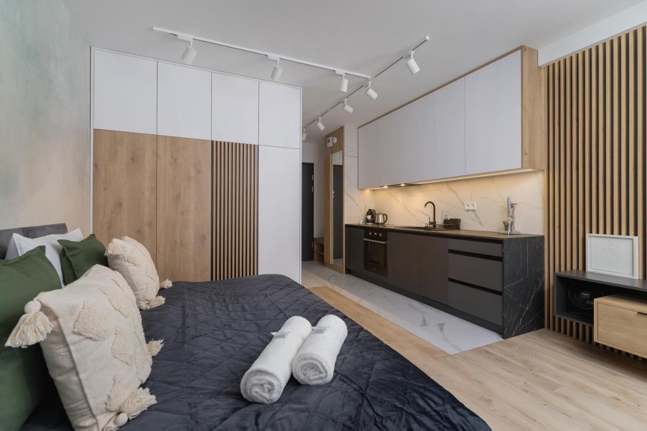 Deluxe Studio Cracow Arianska By Noclegi Renters Cracovie Extérieur photo