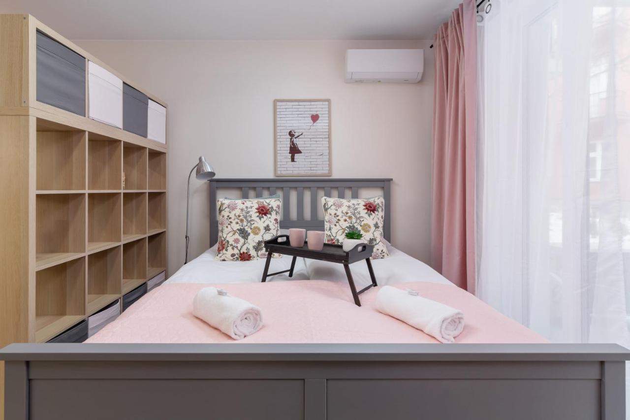 Deluxe Studio Cracow Arianska By Noclegi Renters Cracovie Extérieur photo